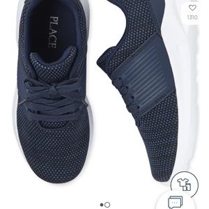 NWT Children’s Place sneakers NAVY